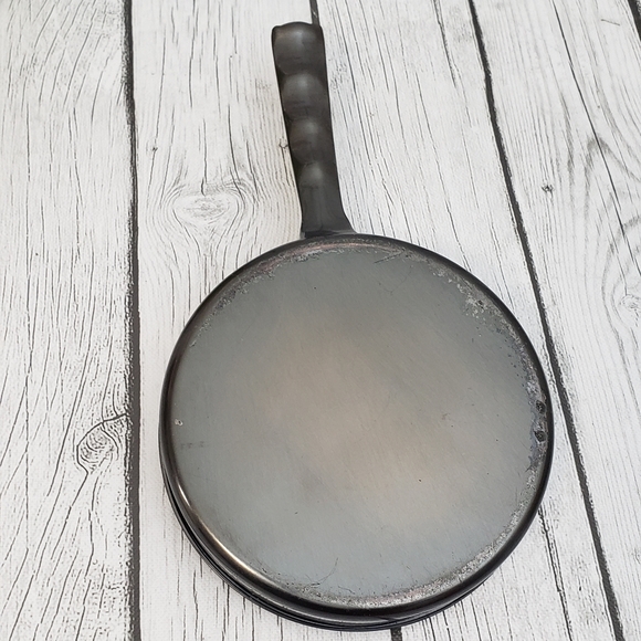 L.E. Mason of Boston, Mass. Silent Butler/Crumb-ash Holder - Picture 7 of 11